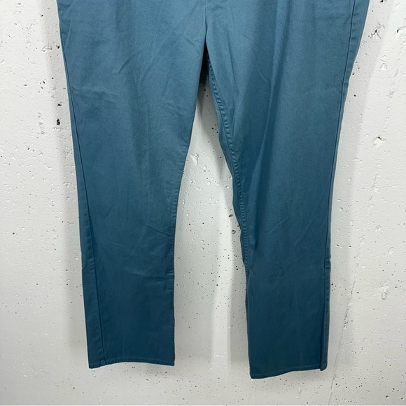 Hawker Rye Men’s size 36 x 31” Bluestone Straight Leg Chino Pants - Picture 3 of 13